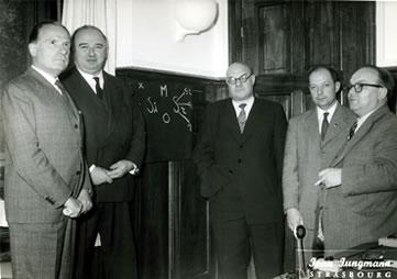 Four of the founding members of IAMCR gathered in Strasbourg in October 1957, on the eve of the IAMCR Constituent Conference in Paris. From left to right : Francesco Fattorello, Fernand Terrou, Khoudiakoff, who didn't attend the meeting in Paris, Jacques Léauté, and Mieczyslaw Kafel. Four of the founding members of IAMCR gathered in Strasbourg in October 1957, on the eve of the IAMCR Constituent Conference in Paris. From left to right : Francesco Fattorello, Fernand Terrou, Khoudiakoff, who didn't attend the meeting in Paris, Jacques Léauté, and Mieczyslaw Kafel.