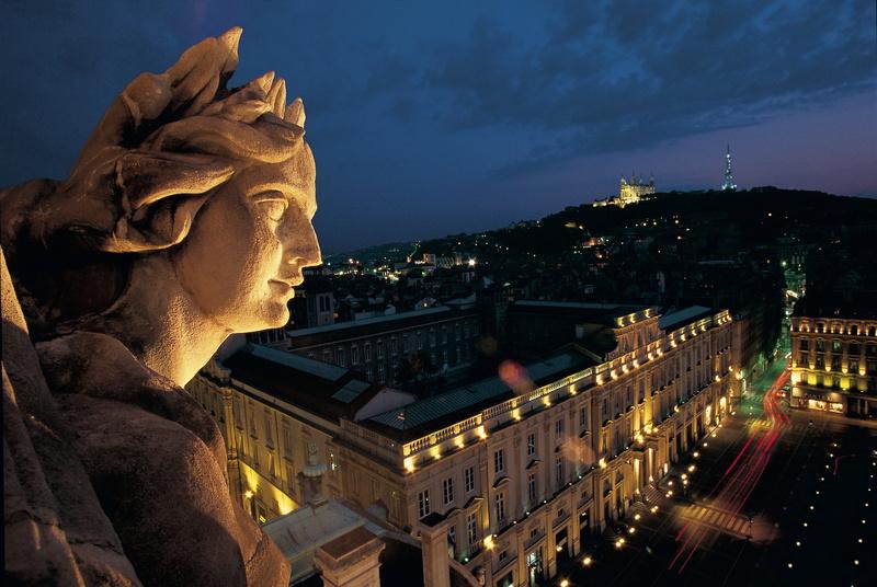 Photo ©  Place des Terreaux, Tristan Deschamps, ONLYLYON tourisme et congrès